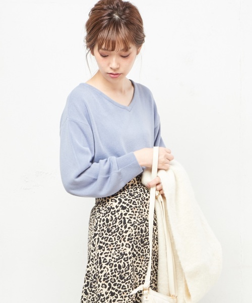 natural couture（ナチュラルクチュール）の「カシミアタッチVネック（ニット/セーター・レディース・ブラック/ベージュ/サックスブルー/ピンク/イエロー/アイボリー/ボルドー/ブルー・FREE）」の20枚目の写真