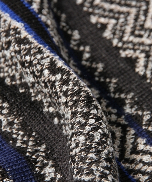 BEAUTY&YOUTH UNITED ARROWS（ビューティーアンドユースユナイテッドアローズ）の「BYBC トライバルジャカードミニスカート （fyoww） ◆（スカート・レディース・レッド/ネイビー・フリー）」の7枚目の写真