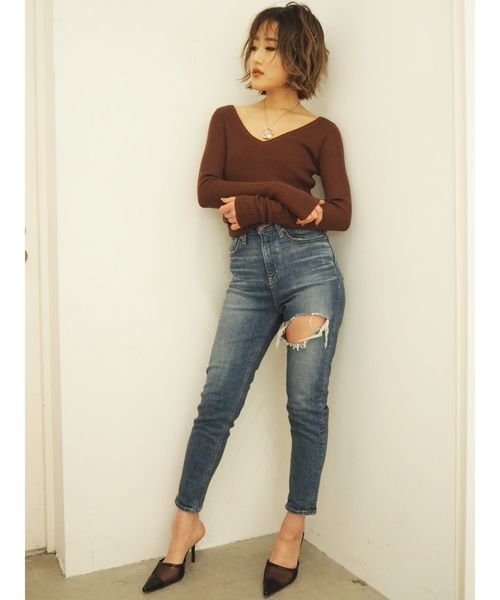 GYDA（ジェイダ）の「リブVネックニットTOPS（ニット/セーター・レディース・オフホワイト/グレー/ブラック/ボルドー・FREE）」の5枚目の写真