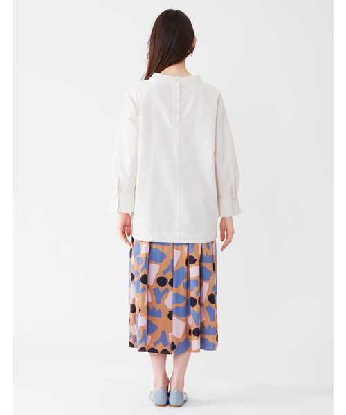 POU DOU DOU（プードゥドゥ）の「ぷっくり袖フィッシャーマンスモック（シャツ/ブラウス・レディース・オフホワイト/ブルー/キナリ・3）」の14枚目の写真