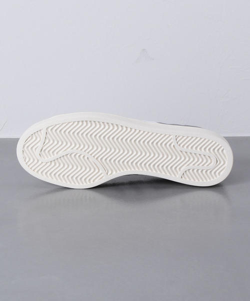 adidas（アディダス）の「＜adidas（アディダス）＞ CAMPUS（スニーカー・メンズ・ライトグレー/ブラック・27cm/28.5cm/27.5cm/30cm/26cm/29cm/28cm/26.5cm/25.5cm）」の5枚目の写真