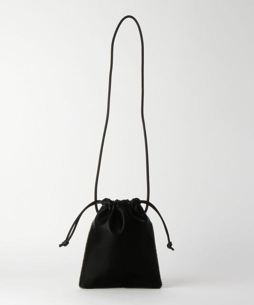 BEAUTY&YOUTH UNITED ARROWS(ビューティーアンドユースユナイテッドアローズ)の「BY DRESS ボールチェーン フレームドローストリングバッグ -2WAY-(ショルダーバッグ・レディース・ブラック/シルバー・FREE)」の2枚目の写真