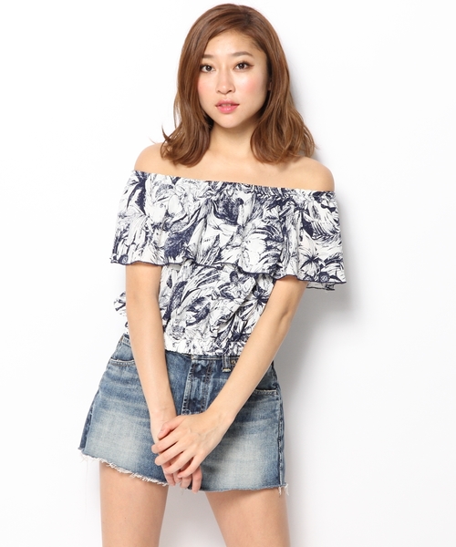 LOVE BOAT(ラブ・ボート)の「リゾートオフショルブラウス(Tシャツ/カットソー・レディース・ブラック系/ネイビー系・FREE)」の2枚目の写真