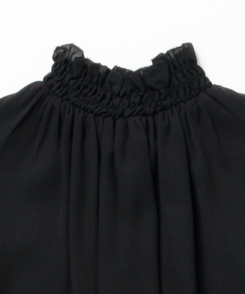 Ray BEAMS（レイビームス）の「Ray BEAMS / ジョーゼット ギャザーブラウス（シャツ/ブラウス・レディース・オフホワイト/ブラック・ONE SIZE）」の19枚目の写真