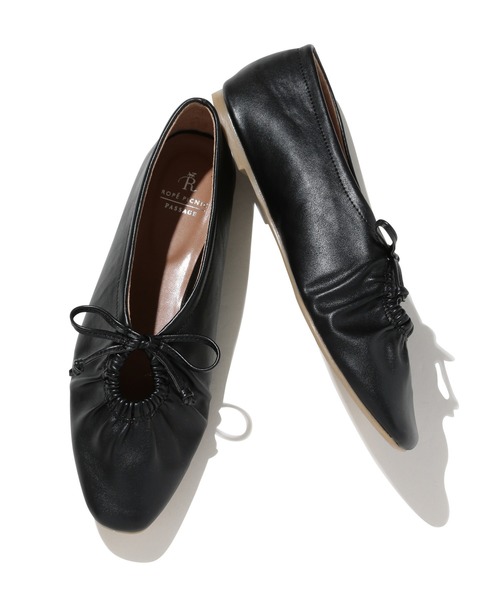 ROPE' PICNIC（ロペピクニック）の「ギャザーリボンソフトフラットシューズ（パンプス・レディース・ブラウン系その他3/グレー系その他/ブラック・36/37/38/39）」の10枚目の写真