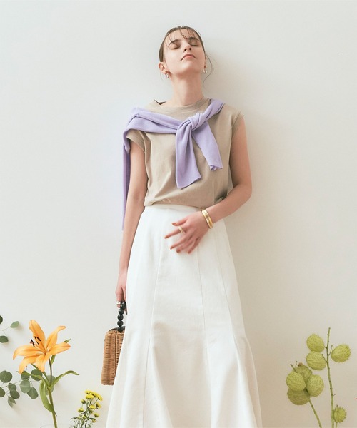 titivate(ティティベイト)の「デニムソフトマーメードスカート(デニムスカート・レディース・ホワイト/ライトブルー/ネイビー・S/M/L)」の4枚目の写真