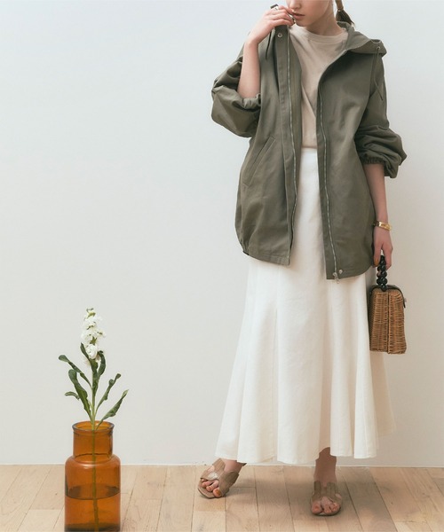 titivate(ティティベイト)の「デニムソフトマーメードスカート(デニムスカート・レディース・ホワイト/ライトブルー/ネイビー・S/M/L)」の6枚目の写真