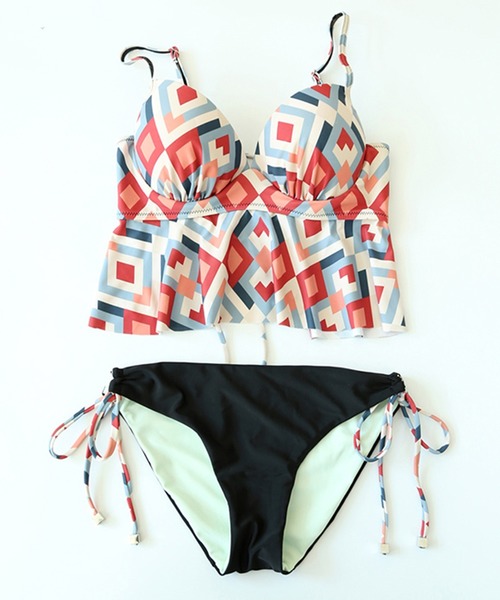 PAMEOPOSE パメオポーズ　ネイビーオレンジ ペプラム水着 2ピース PAMEOPOSE パメオポーズ ネイビーオレンジ ペプラム水着 2ピース