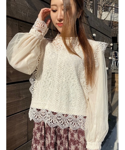 one way（ワンウェイ）の「そでチュールレースTOPS（シャツ/ブラウス・レディース・ブラック/ベージュ/ホワイト・M）」の11枚目の写真