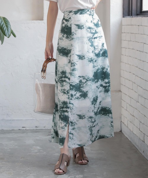 KOBE LETTUCE（コウベレタス）の「タイダイプリントマーメイドスカート（スカート・レディース・グリーン/イエロー/ベージュ・FREE）」の3枚目の写真