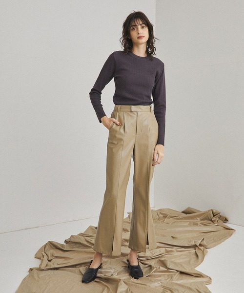 UNITED TOKYO（ユナイテッドトウキョウ）の「【OnE】ダブルフェイスニットプルオーバー（ニット/セーター・レディース・パープル/オフホワイト/ピンク/ブルー/ブラック/グレイッシュベージュ/ブルー系その他/グリーン/サックスブルー・1/2）」の12枚目の写真