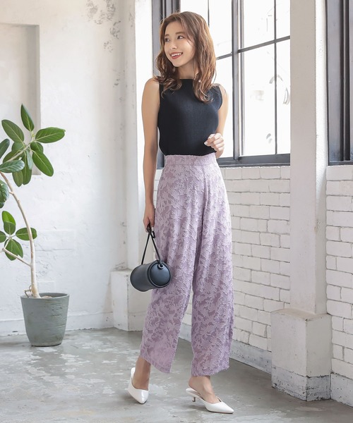KOBE LETTUCE(コウベレタス)の「オパール花柄セミワイドパンツ(その他パンツ・レディース・ブラック/パープル系その他/レッド系その他・FREE)」の12枚目の写真