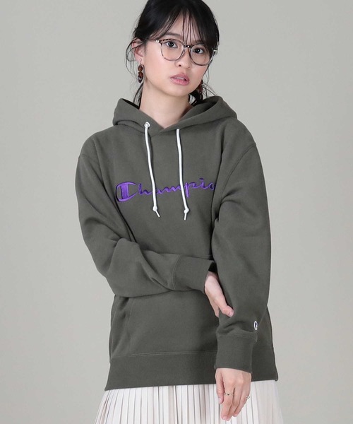 Champion(チャンピオン)の「【Champion】スクリプトスウェットパーカー(パーカー・レディース・ベージュ/グレー/オリーブ/ブラウン・M/L)」の12枚目の写真