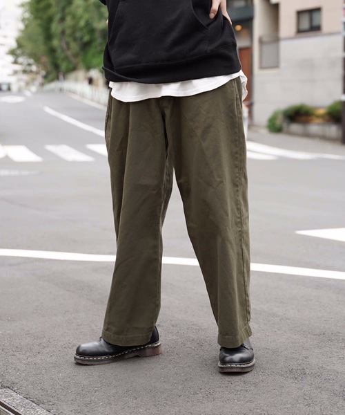 Blue Standard （ブルースタンダード）の「【BLUE STANDARD】アンクルワイドトラウザーパンツ　ワイドパンツ（その他パンツ・メンズ・ブラック/ベージュ/カーキ・MEDIUM/LARGE/X-LARGE）」の7枚目の写真