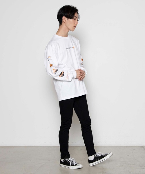 BEN DAVIS(ベンデイビス)の「WEGO/BEN DAVIS 袖プリントロゴロンT(Tシャツ/カットソー・メンズ・ホワイト/ブラック・MEDIUM/LARGE)」の6枚目の写真