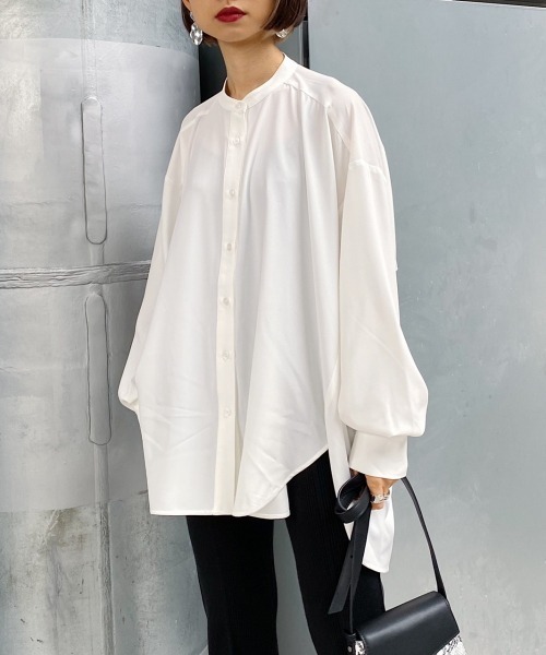 PAGEBOY（ページボーイ）の「バンドカラージョーゼットシャツ（シャツ/ブラウス・レディース・オフホワイト/ブラウン/ブラック・FREE）」の5枚目の写真