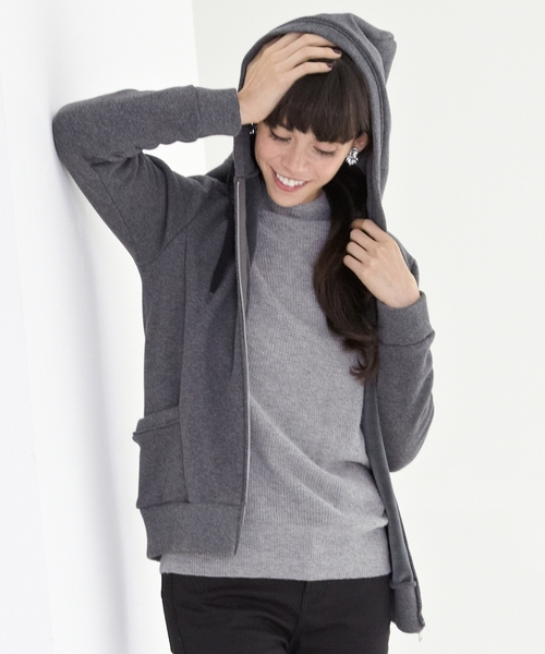 green label relaxing（グリーンレーベルリラクシング）の「GC T/C ボンバーヒート パーカー（パーカー・レディース・ホワイト/グレー・38/40）」の4枚目の写真