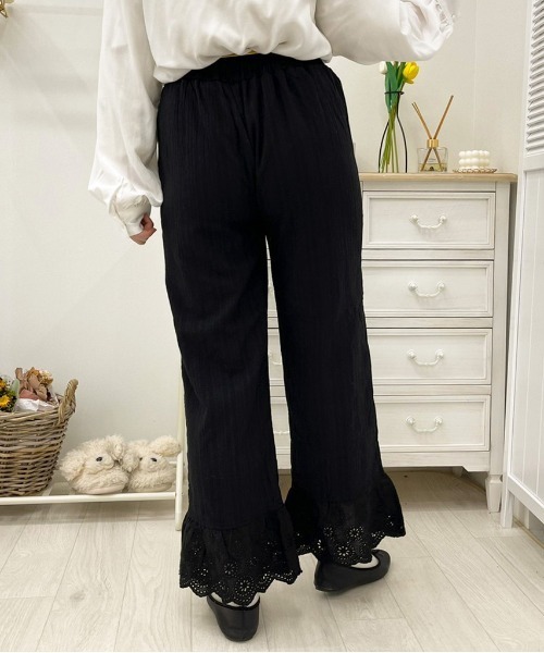 apres jour(アプレジュール)の「コットンレースパンツ【ZOZOTOWN限定アイテム】(その他パンツ・レディース・ブラック/オフホワイト・フリー/X-LARGE)」の11枚目の写真