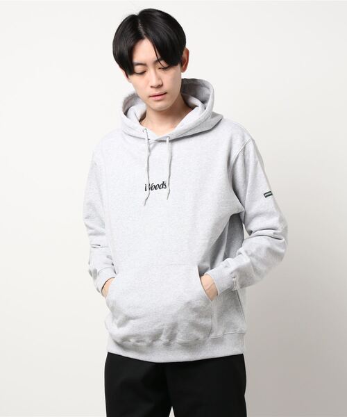THE MORNING AFTER（ザ モーニング アフター）の「[ WOODS / ウッズ ]ビッグロゴPOパーカー（パーカー・メンズ・ブラック/杢グレー/ベージュ・MEDIUM/LARGE/X-LARGE）」の2枚目の写真