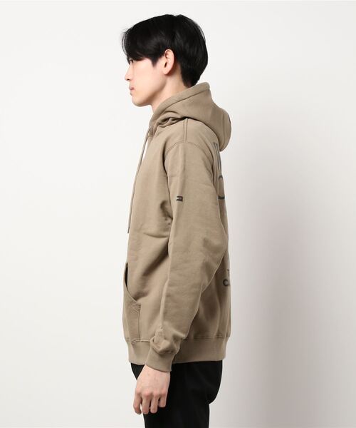 THE MORNING AFTER（ザ モーニング アフター）の「[ WOODS / ウッズ ]ビッグロゴPOパーカー（パーカー・メンズ・ブラック/杢グレー/ベージュ・MEDIUM/LARGE/X-LARGE）」の7枚目の写真