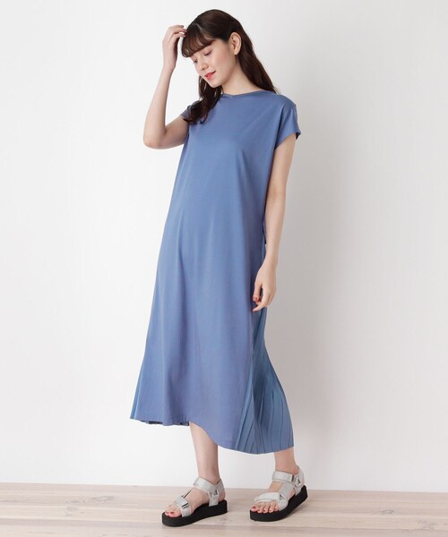 pink adobe（ピンクアドベ）の「◆【M-LL/2WAY】シルケットプリーツ使いワンピース（ワンピース・レディース・ブラウン系/ブルー/ブラック/カーキ・40/38/42）」の12枚目の写真