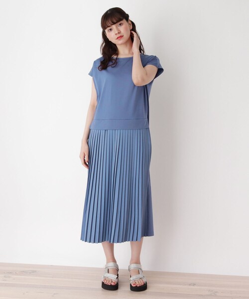 pink adobe（ピンクアドベ）の「◆【M-LL/2WAY】シルケットプリーツ使いワンピース（ワンピース・レディース・ブラウン系/ブルー/ブラック/カーキ・40/38/42）」の9枚目の写真