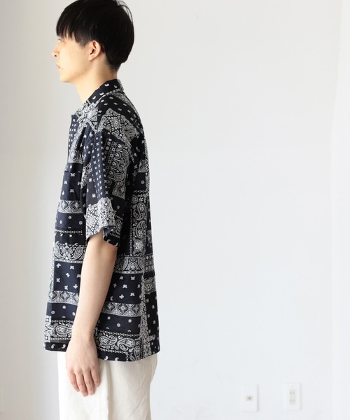 BeAMS DOT（ビームスドット）の「【WEB限定】BeAMS DOT / ヴィンテージ風 バンダナオーバーシャツ（シャツ/ブラウス・メンズ・ブラック/ネイビー・MEDIUM/LARGE）」の3枚目の写真
