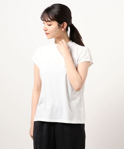 AIMER（エメ）の「プチハイネックカットソー（Tシャツ/カットソー・レディース・ブラック/オフホワイト/ブラウン・MEDIUM）」の2枚目の写真