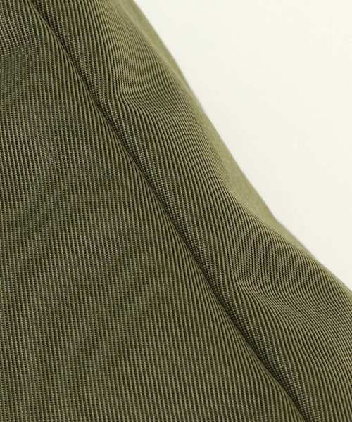 LBC(エルビーシー)の「撥水ボディバッグM(ボディバッグ/ウエストポーチ・レディース・ブラック/オリーブ/ベージュ・FREE)」の4枚目の写真