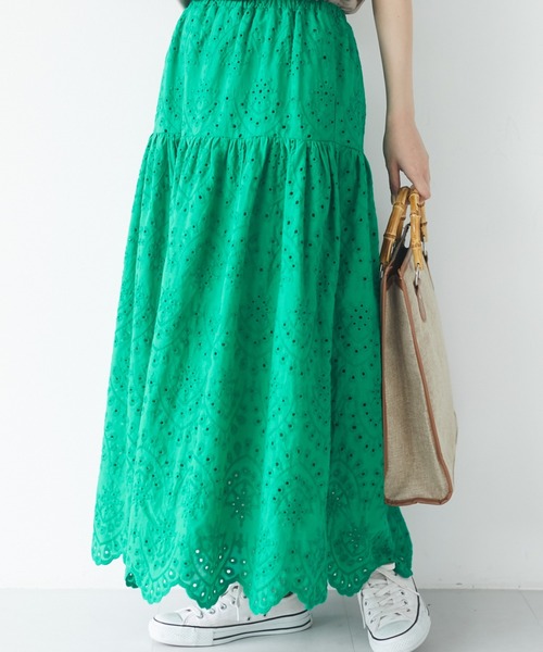 Green Parks(グリーンパークス)の「刺繍ティアードスカート*(スカート・レディース・ブラック/グリーン/ライトベージュ・FREE)」の3枚目の写真