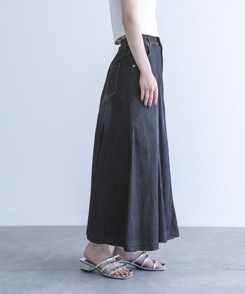 n'OrLABEL（ノアールレーベル）の「【機能素材】『フレアデニムスカート』（デニムスカート・レディース・ネイビー/インディゴブルー・2/1）」の4枚目の写真