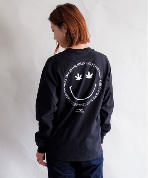 MANASTASH（マナスタッシュ）の「MANASTASH/マナスタッシュ　W's LEAF SMILE L/S TEE　ウィメンズ　リーフスマイル　ロンＴ（Tシャツ/カットソー・レディース・サンドベージュ/ブラック/ホワイト・MEDIUM）」の7枚目の写真