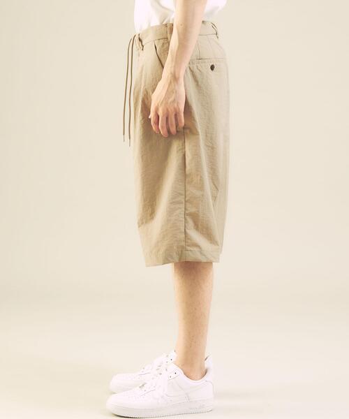 green label relaxing by 風早ゆうた（グリーンレーベルリラクシングバイカゼハヤユウタ）の「【ZOZO限定】＜風早ゆうた（WEARISTA）×green label relaxing＞L/T ツータック ショーツ セットアップ 可能（その他パンツ・メンズ・ネイビー/ベージュ/オリーブ・L/M）」の6枚目の写真