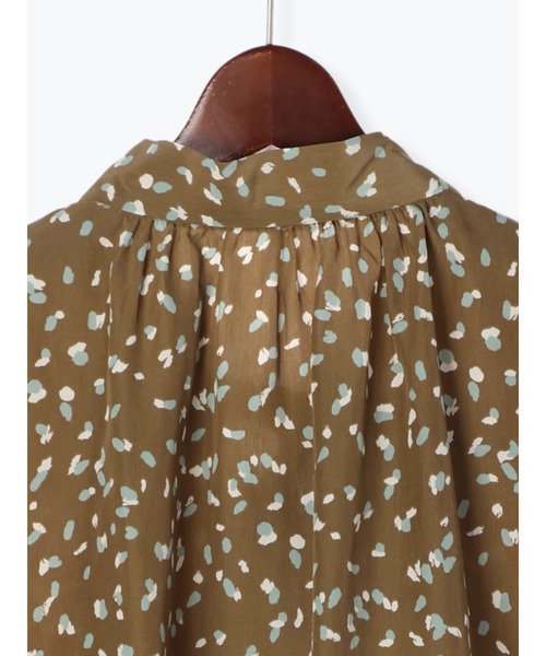 Te chichi（テチチ）の「デシン柄ボウタイブラウス（シャツ/ブラウス・レディース・ブラック/キャメル/ネイビー・ﾌﾘ-）」の13枚目の写真