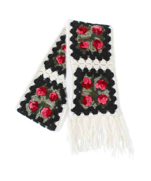 merry jenny（メリージェニー）の「クロシェマフラー（マフラー・レディース・ブラック/オフホワイト・FREE）」の3枚目の写真