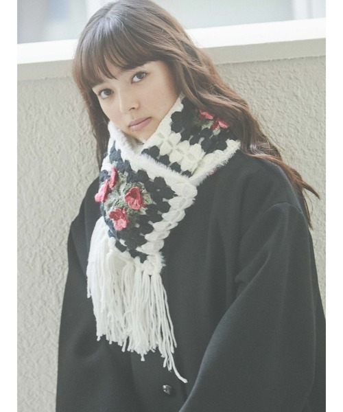 merry jenny（メリージェニー）の「クロシェマフラー（マフラー・レディース・ブラック/オフホワイト・FREE）」の11枚目の写真