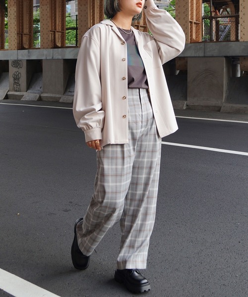 179/WG(イチナナキュウダブルジー)の「アニマルグラフィックシャツ(シャツ/ブラウス・レディース・チャコールグレー/ベージュ・MEDIUM)」の6枚目の写真