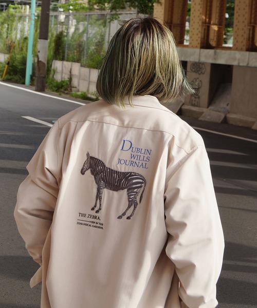 179/WG(イチナナキュウダブルジー)の「アニマルグラフィックシャツ(シャツ/ブラウス・レディース・チャコールグレー/ベージュ・MEDIUM)」の13枚目の写真