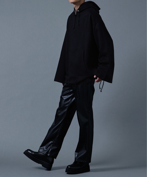 Ellno Loset（エルノロゼット）の「サイドジップビーガンレザーパンツ（その他パンツ・メンズ・ブラック・MEDIUM/LARGE）」の7枚目の写真