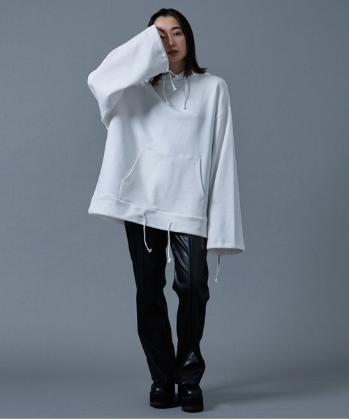 Ellno Loset（エルノロゼット）の「サイドジップビーガンレザーパンツ（その他パンツ・メンズ・ブラック・MEDIUM/LARGE）」の6枚目の写真