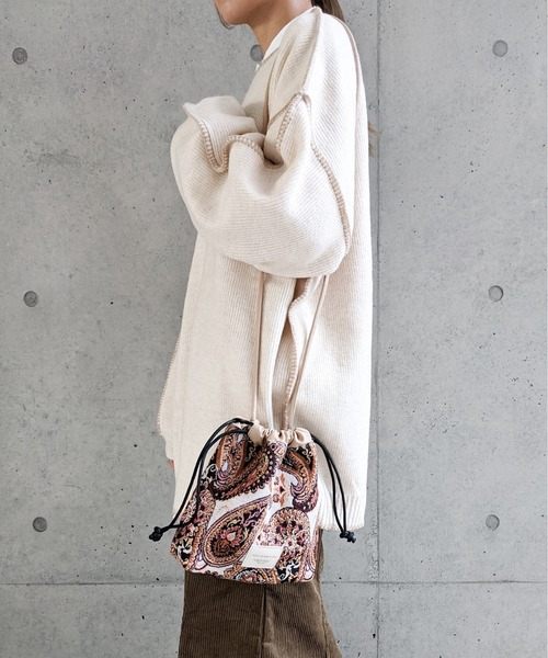 Per sist ence（パーシエンス）の「Per sist ence/パーシエンス　配色ステッチカーディガン（カーディガン/ボレロ・レディース・ベージュ/アイボリー/ブラック・FREE）」の6枚目の写真