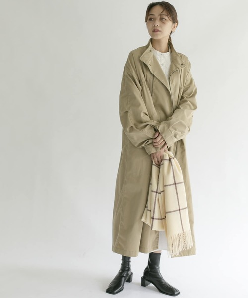 KBF（ケイビーエフ）の「ウィンドペンチェックストール（マフラー・レディース・ベージュ/ブラウン/ブルー・ONE）」の9枚目の写真