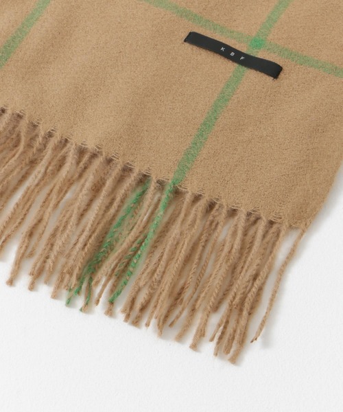 KBF（ケイビーエフ）の「ウィンドペンチェックストール（マフラー・レディース・ベージュ/ブラウン/ブルー・ONE）」の13枚目の写真