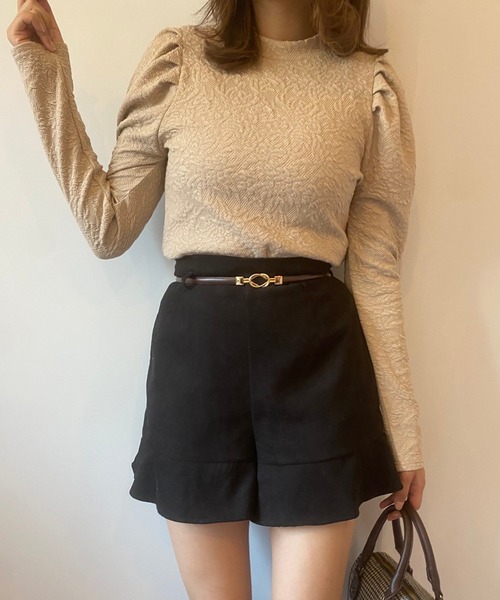 OLIVE des OLIVE（オリーブデオリーブ）の「裾ラッフルベルト付ショートパンツ（その他パンツ・レディース・オフホワイト/ブラック/アイボリー・FREE）」の3枚目の写真