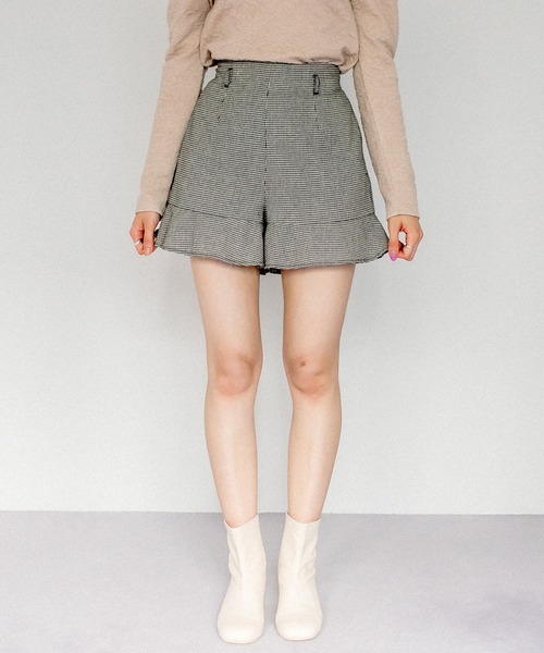 OLIVE des OLIVE（オリーブデオリーブ）の「裾ラッフルベルト付ショートパンツ（その他パンツ・レディース・オフホワイト/ブラック/アイボリー・FREE）」の19枚目の写真