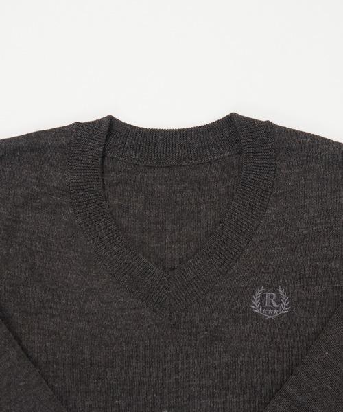 repipi armario（レピピ アルマリオ）の「【repipi armario / レピピアルマリオ】キッズスクールセーター　Vネック　ニット（ニット/セーター・キッズ・ネイビー/ブラック/グレー・150/160/140/170）」の11枚目の写真