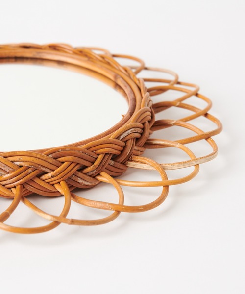 BIRTHDAY BAR（バースデイバー）の「アラログ フラワーミラー Lサイズ 鏡（ミラー・レディース・その他・フリー）」の4枚目の写真