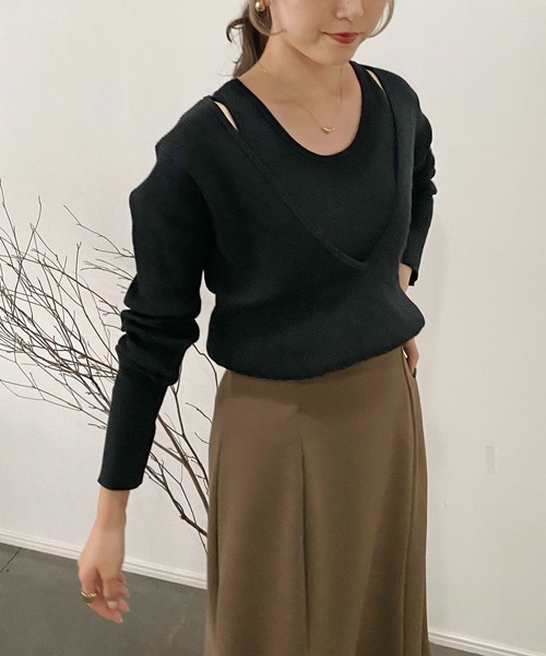 CAPRICIEUX LE'MAGE（カプリシューレマージュ）の「マルチWAYアンサンブル（ニット/セーター・レディース・ブラック/グレイッシュベージュ/キャメル・FREE）」の2枚目の写真