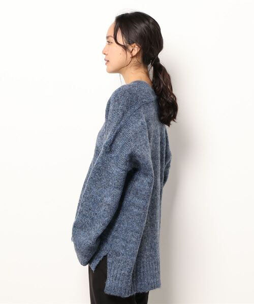 Q（キュー）の「MIXヤーン Vネックリンキンニット（ニット/セーター・レディース・ワインレッド/ライトグレー/ブルー/チャコールグレー・MEDIUM）」の6枚目の写真