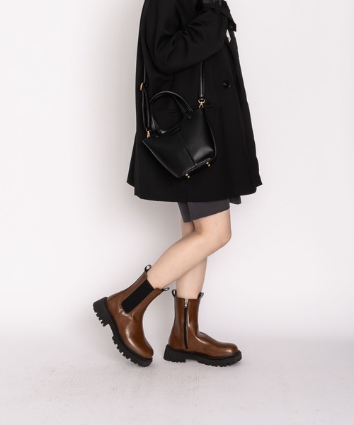 SVEC(シュベック)の「インサイドジップ サイドゴア 厚底ブーツ(ブーツ・レディース・ブラック/ダークブラウン・38/37/35/39/36)」の12枚目の写真